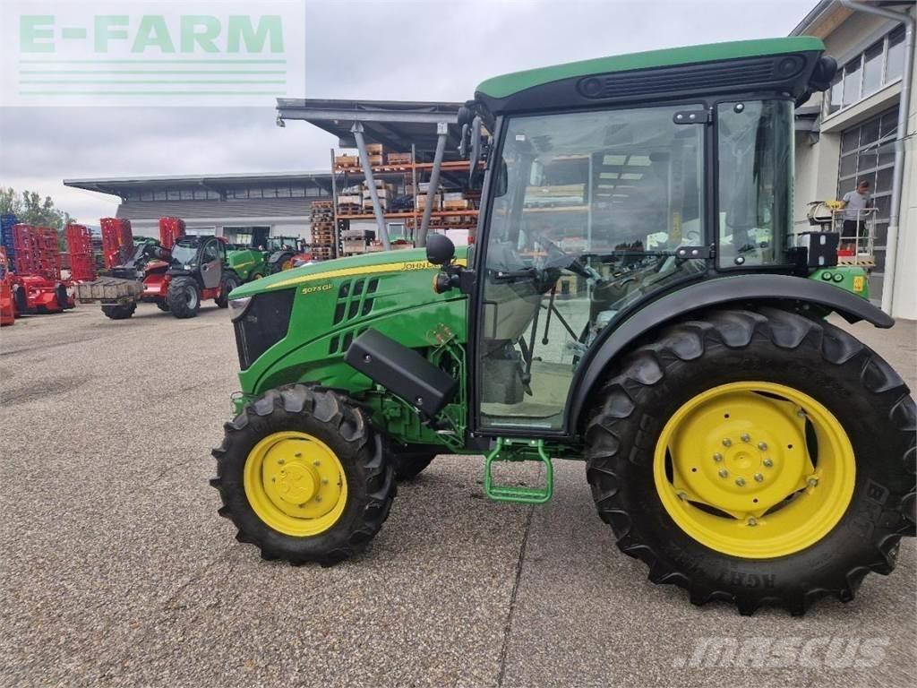 John Deere 5075 GF トラクター
