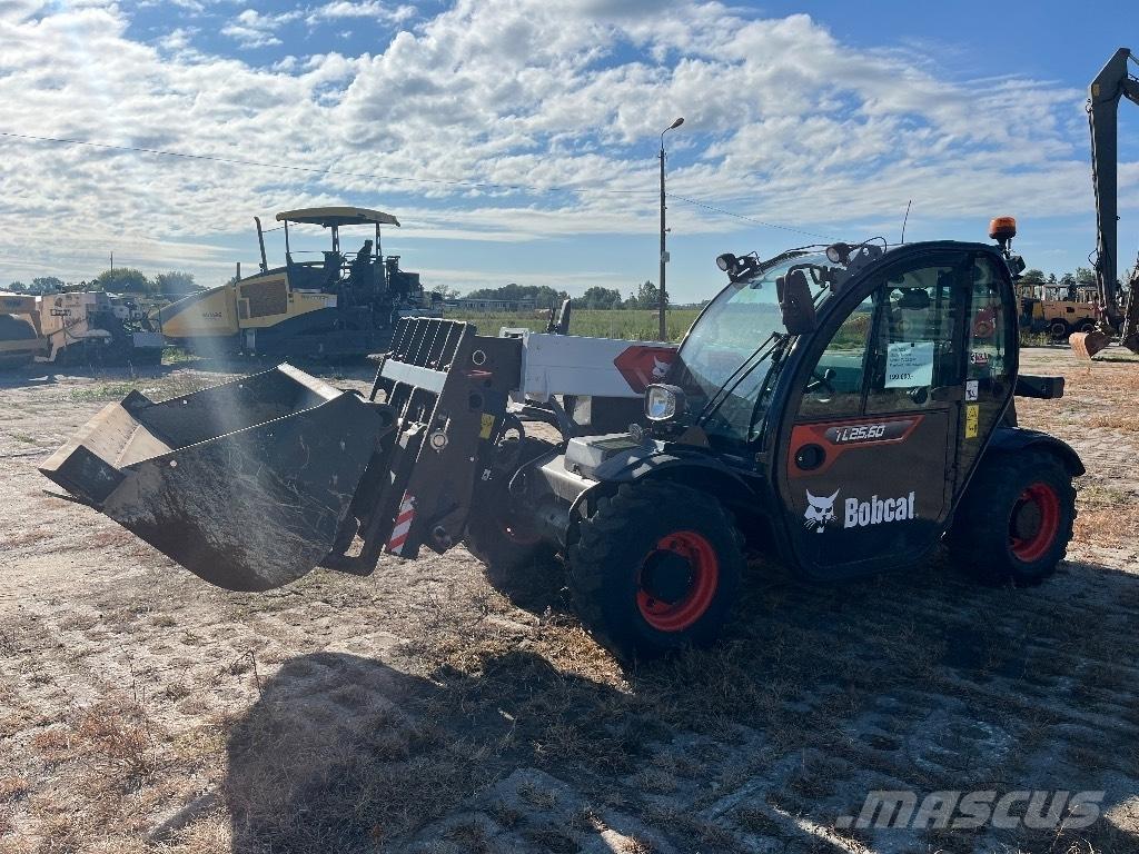 Bobcat TL 25.60 RB ブームリフト　直伸型