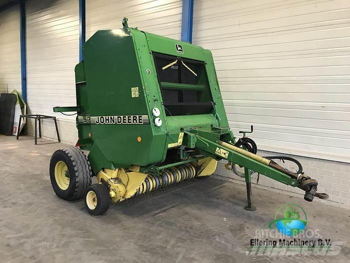 John Deere 570 フォレージハーベスター