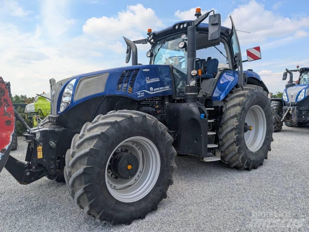 New Holland T 8.380 トラクター