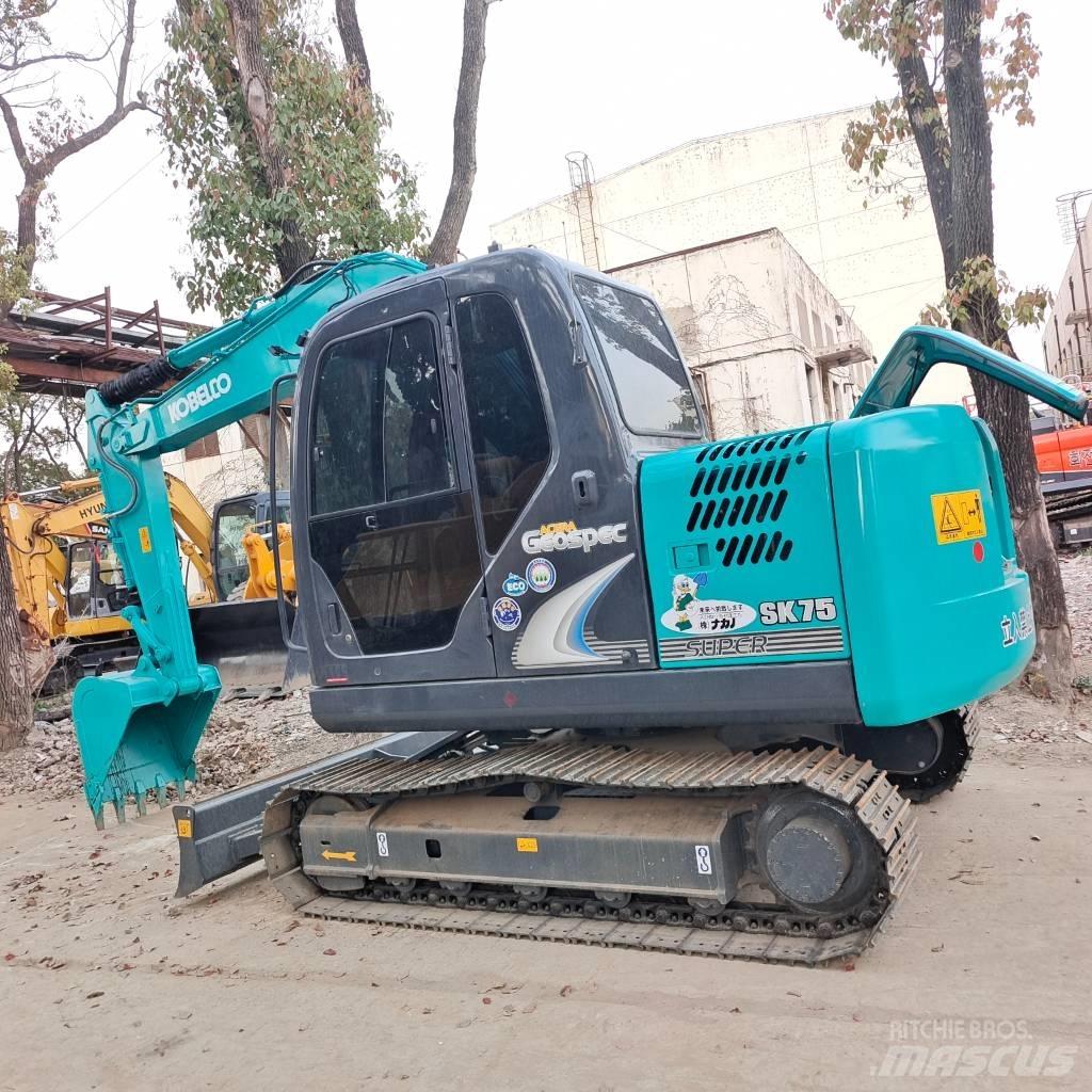 Kobelco SK75 中型油圧ショベル 7ｔ-12ｔ（ユンボ・パワーショベル・バックホー）