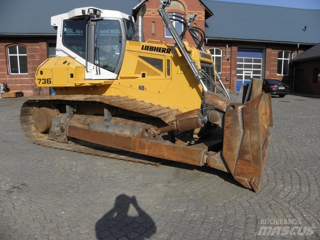 Liebherr PR 736 L GP ブルドーザー
