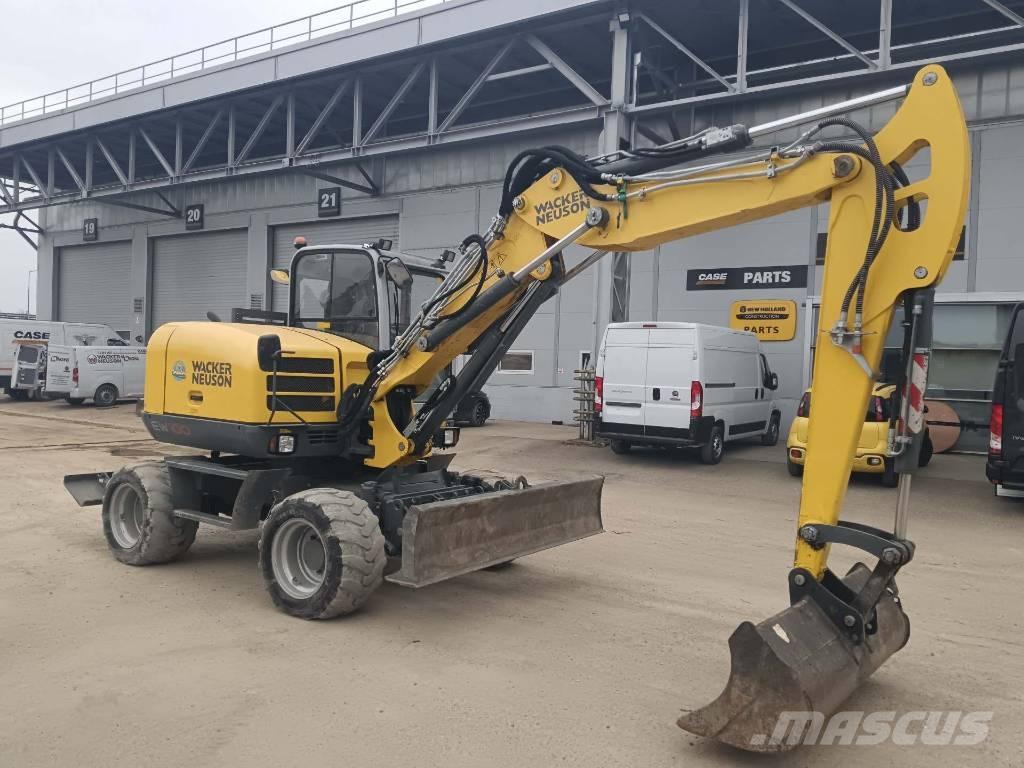 Wacker Neuson EW 100 ホイール式油圧ショベル（パワーショベル・ユンボ・バックホー）