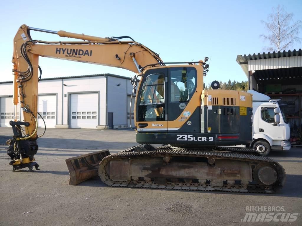 Hyundai R 235 LCRD-9 大型油圧ショベル12t以上（パワーショベル・ユンボ）