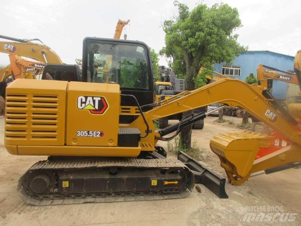 CAT 303.5 E CR ミニ油圧ショベル 7t以下（ミニユンボ・ミニディガー）