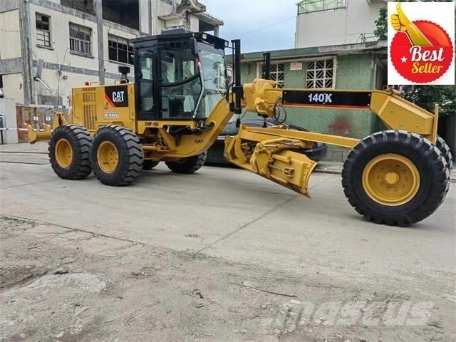 CAT 140 K モーターグレーダー
