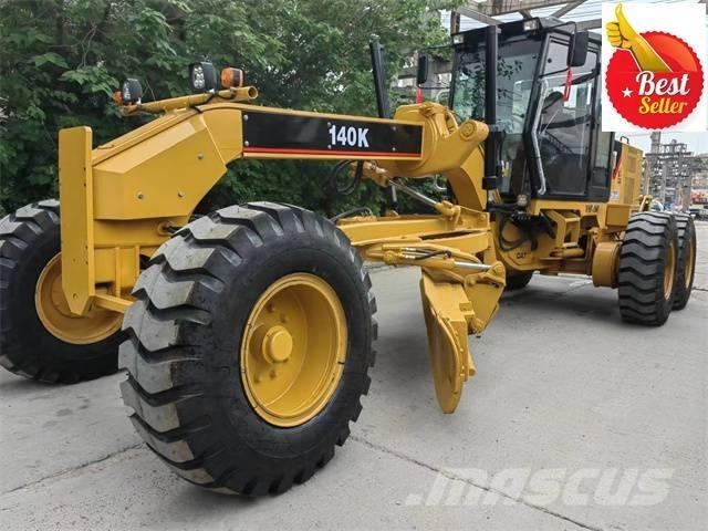 CAT 140 K モーターグレーダー