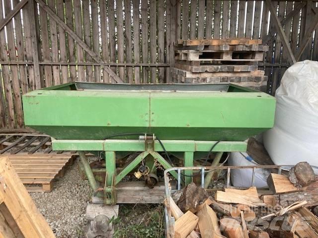 Amazone ZA-U 1500 ミネラル散布機