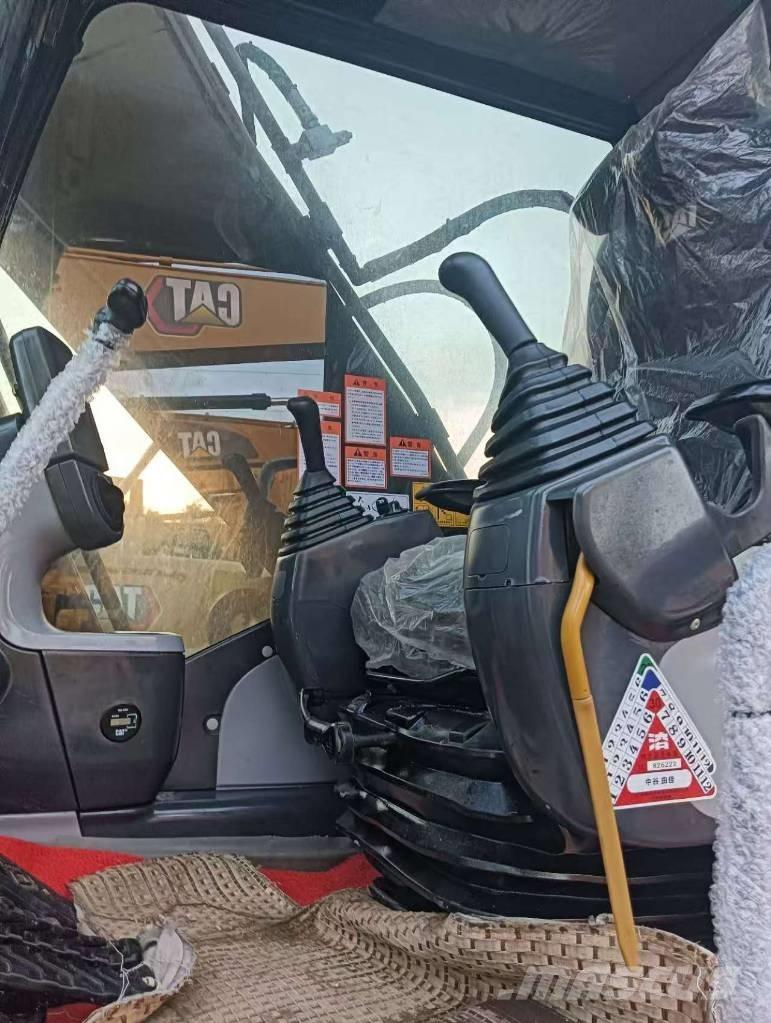 CAT 324 D L 大型油圧ショベル12t以上（パワーショベル・ユンボ）