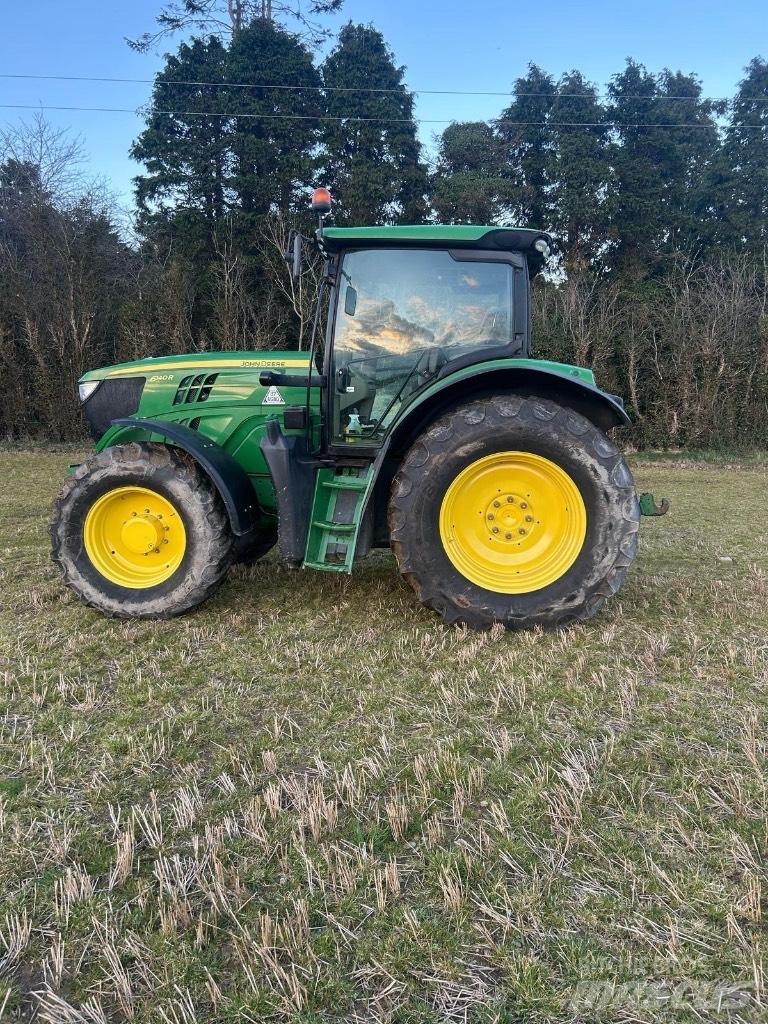 John Deere 6140 R トラクター