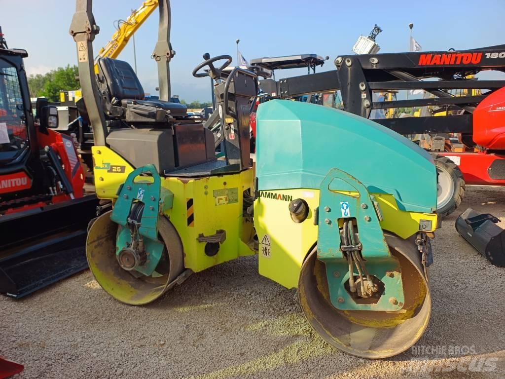 Ammann ARX 26 タンデムローラ