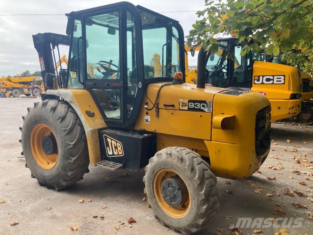 JCB 930-4 ラフターテレントラック