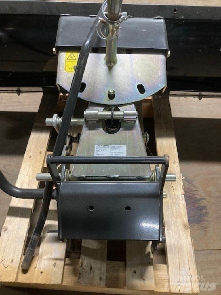 Tielbürger TS-150 グランド整備機械-その他