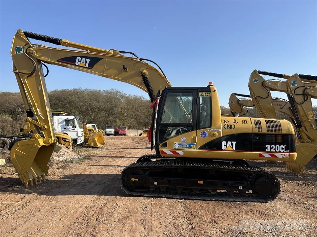 CAT 320CL 大型油圧ショベル12t以上（パワーショベル・ユンボ）