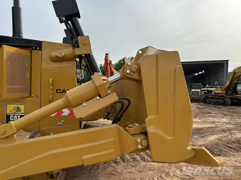 CAT D8R ブルドーザー