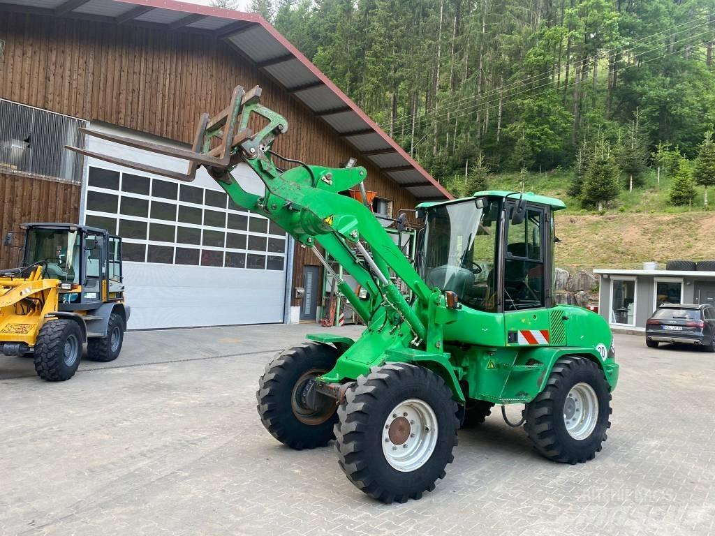Volvo L 30 ホイールローダー・タイヤショベル