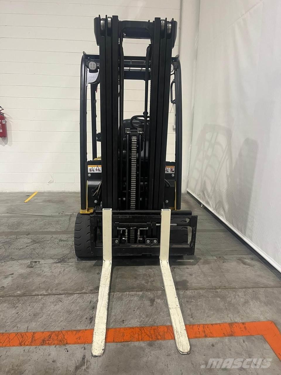 Yale ERP18VT バッテリーフォークリフト