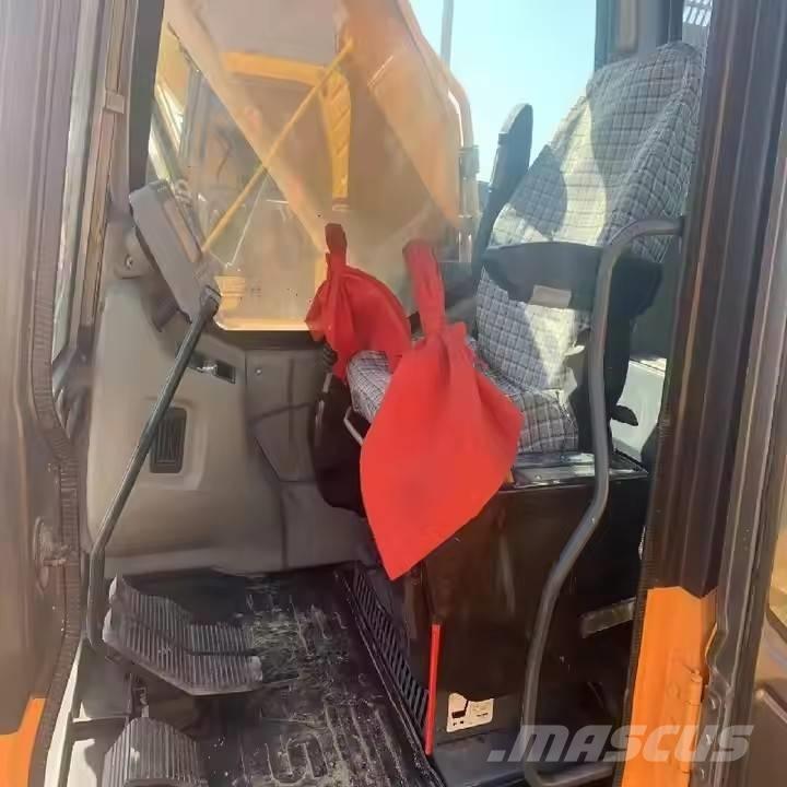 Sany SY 235 大型油圧ショベル12t以上（パワーショベル・ユンボ）