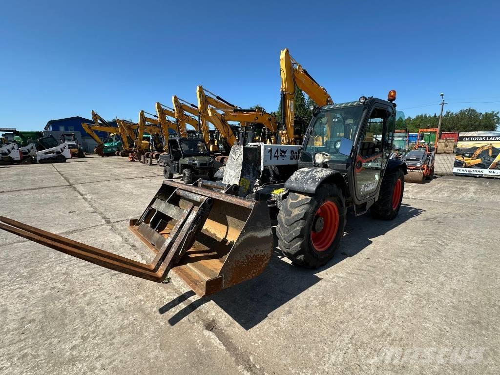 Bobcat TL 30.60 テレスコーピックハンドラー