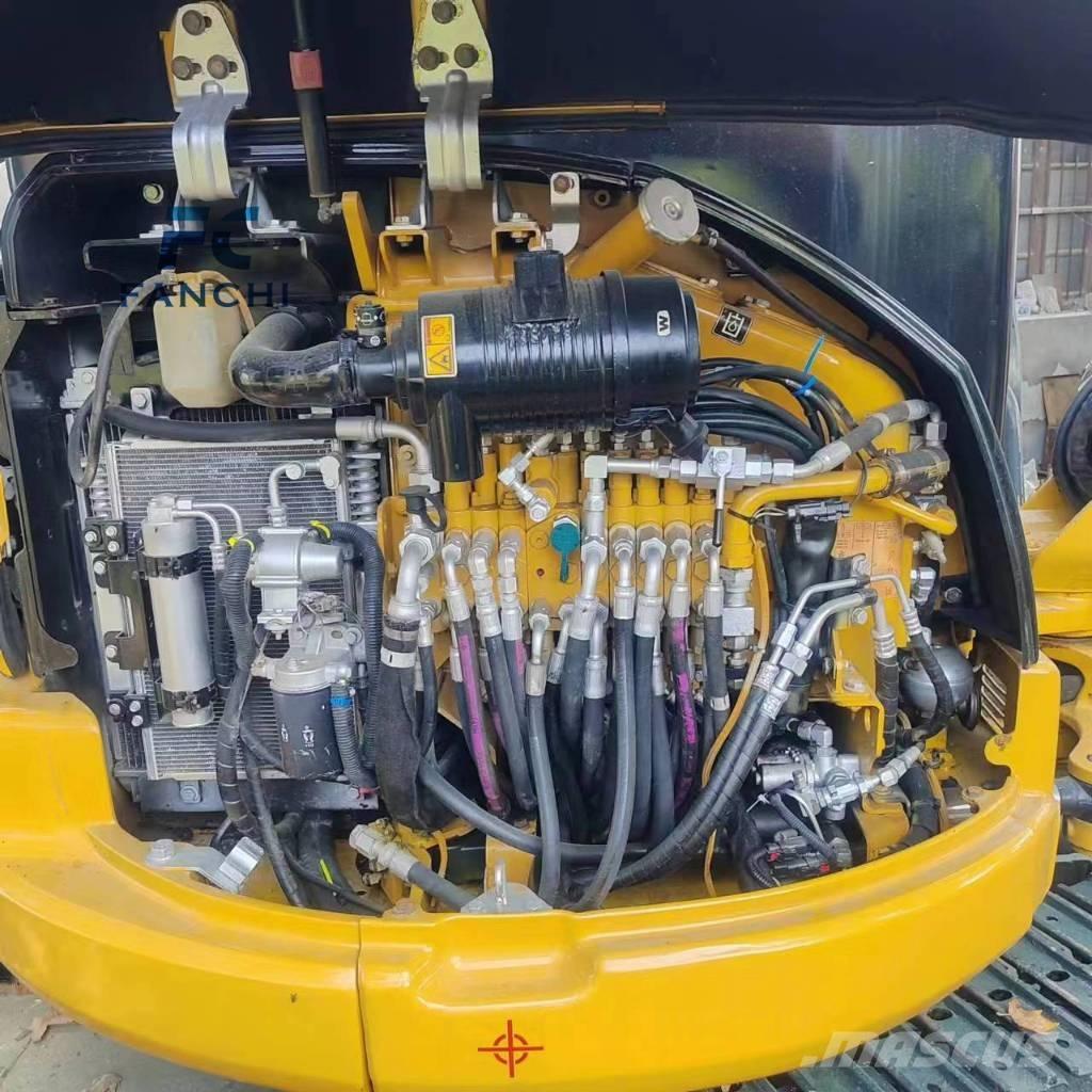 CAT 303.5 E CR ミニ油圧ショベル 7t以下（ミニユンボ・ミニディガー）