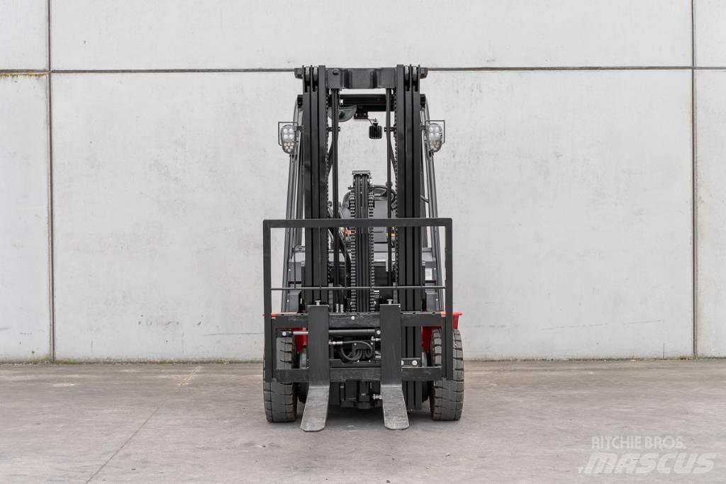 Manitou ME 425 バッテリーフォークリフト