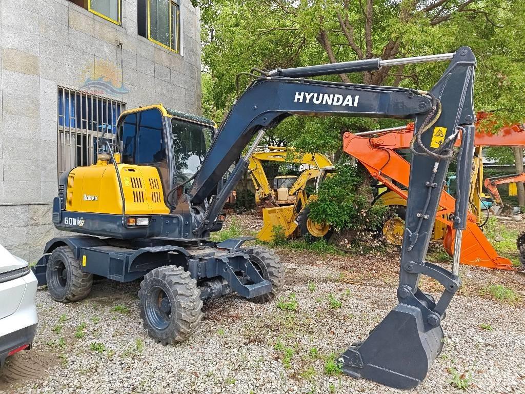 Hyundai R 60W ホイール式油圧ショベル（パワーショベル・ユンボ・バックホー）