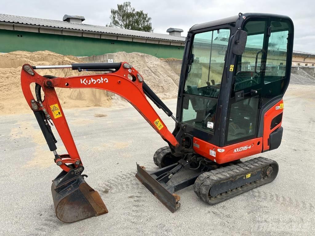 Kubota KX 016-4 ミニ油圧ショベル 7t以下（ミニユンボ・ミニディガー）