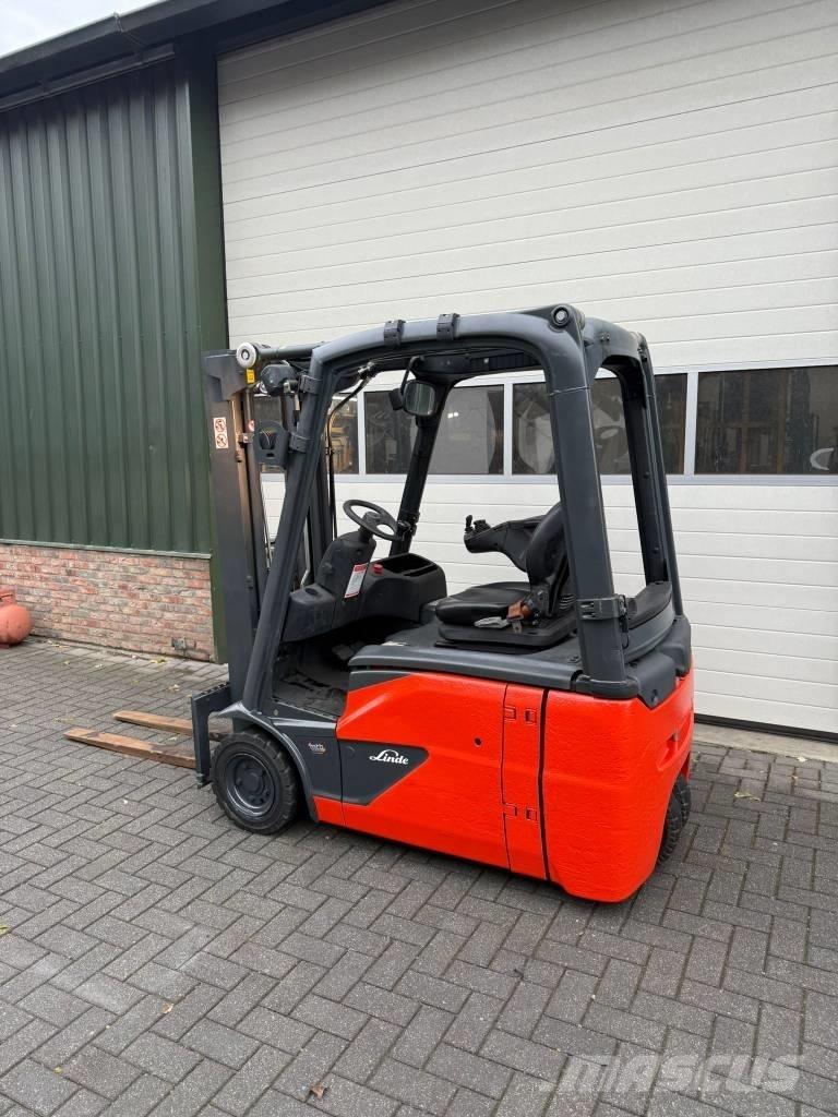 Linde E16-02 バッテリーフォークリフト