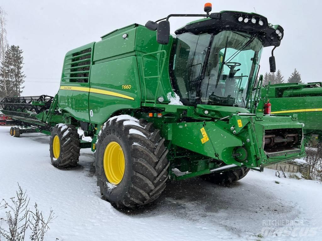 John Deere T 660 コンバイン