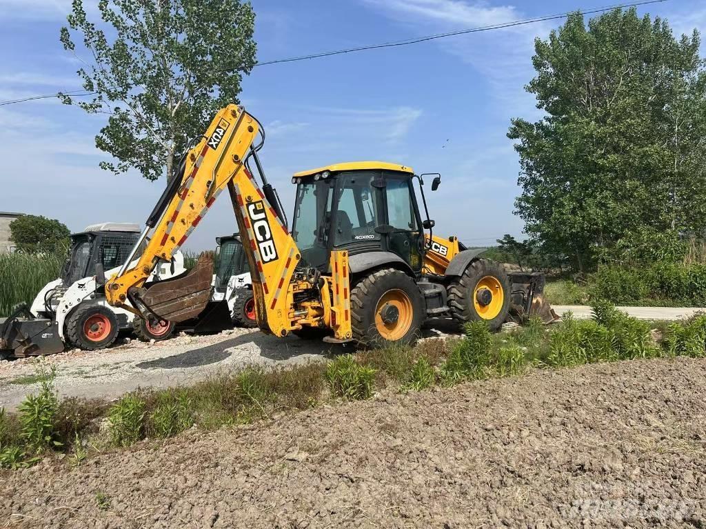 JCB 4 CX バックホーローダー