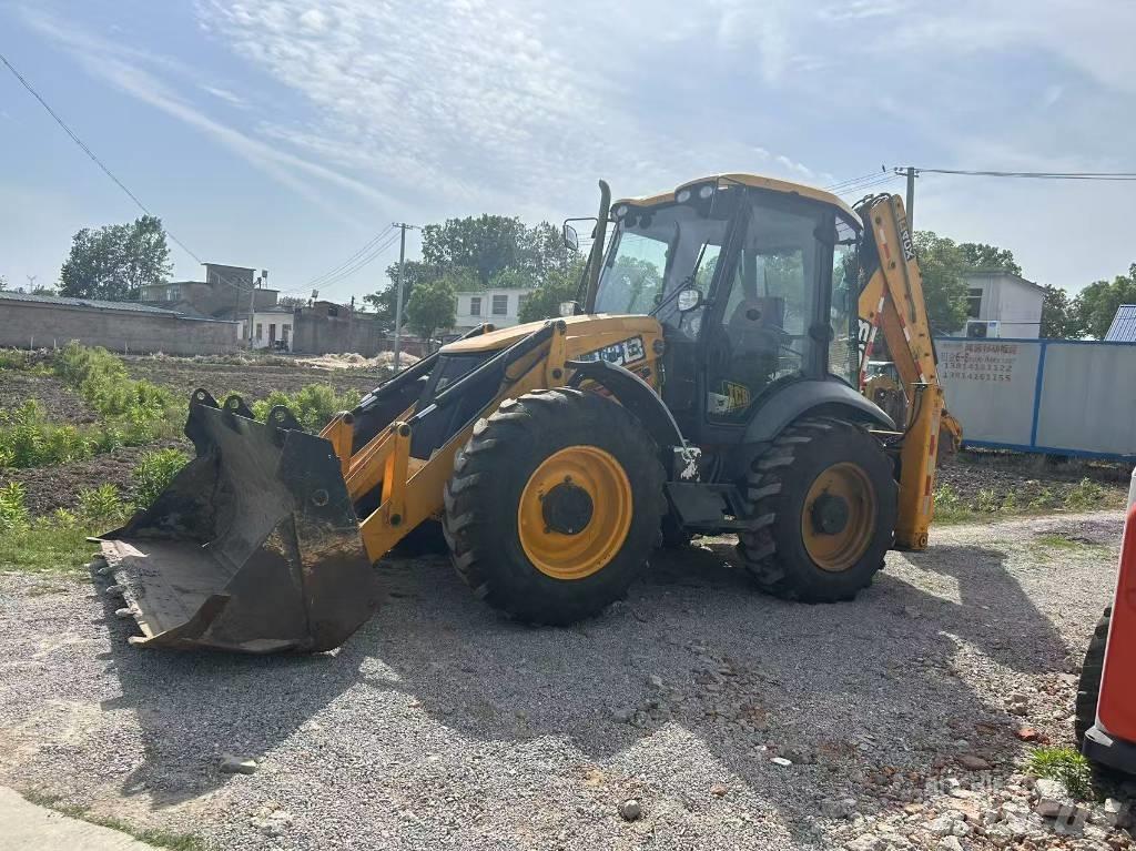 JCB 4 CX バックホーローダー