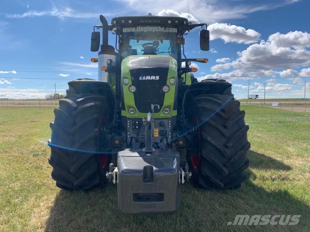 CLAAS AXION 960 トラクター
