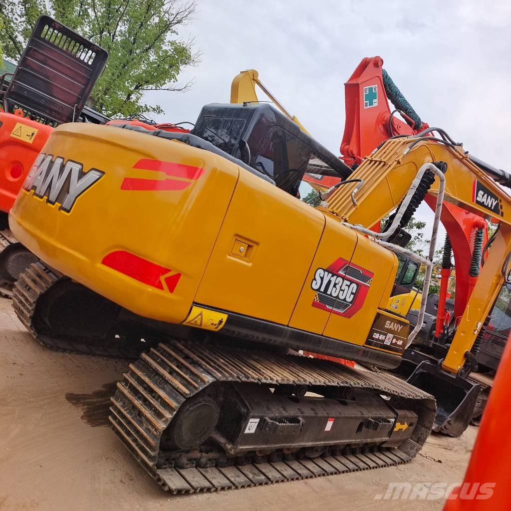 Sany SY 135 C 大型油圧ショベル12t以上（パワーショベル・ユンボ）