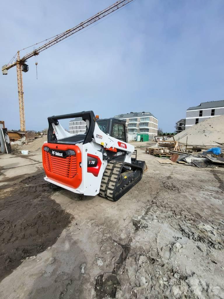 Bobcat T 76 スキッドステアローダー