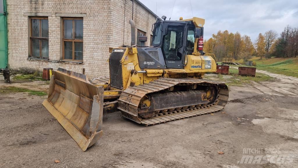 Komatsu D 61 PX-15 ブルドーザー