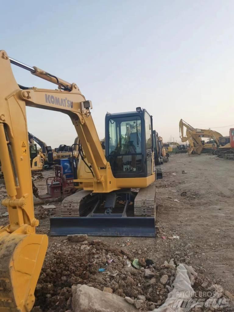 Komatsu PC 56 ミニ油圧ショベル 7t以下（ミニユンボ・ミニディガー）