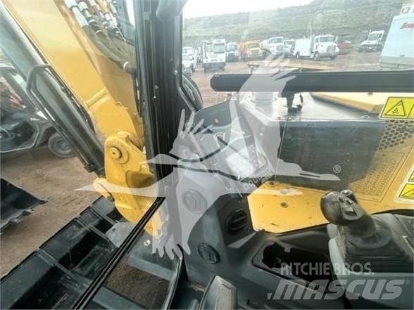 CAT 308 CR 大型油圧ショベル12t以上（パワーショベル・ユンボ）