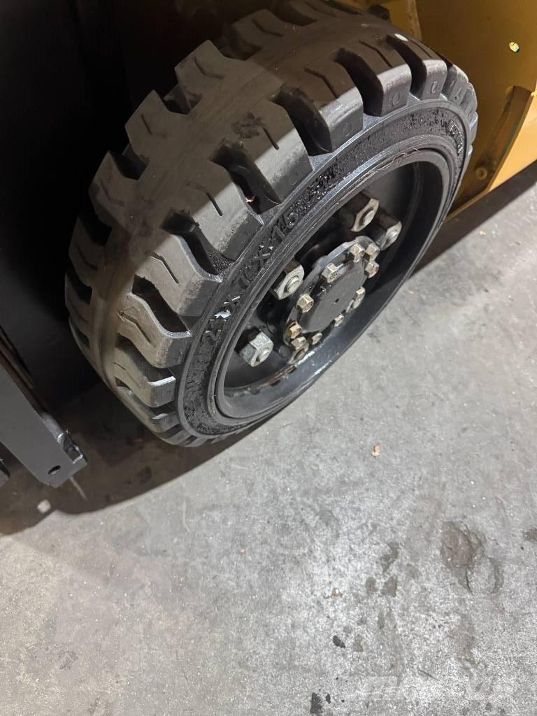 CAT FGC25N フォークリフト - その他