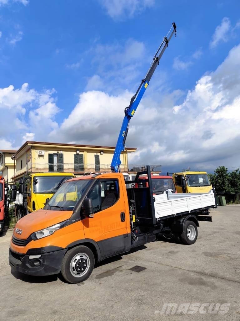 Iveco Daily 35-140 クレーントラック、ユニック車