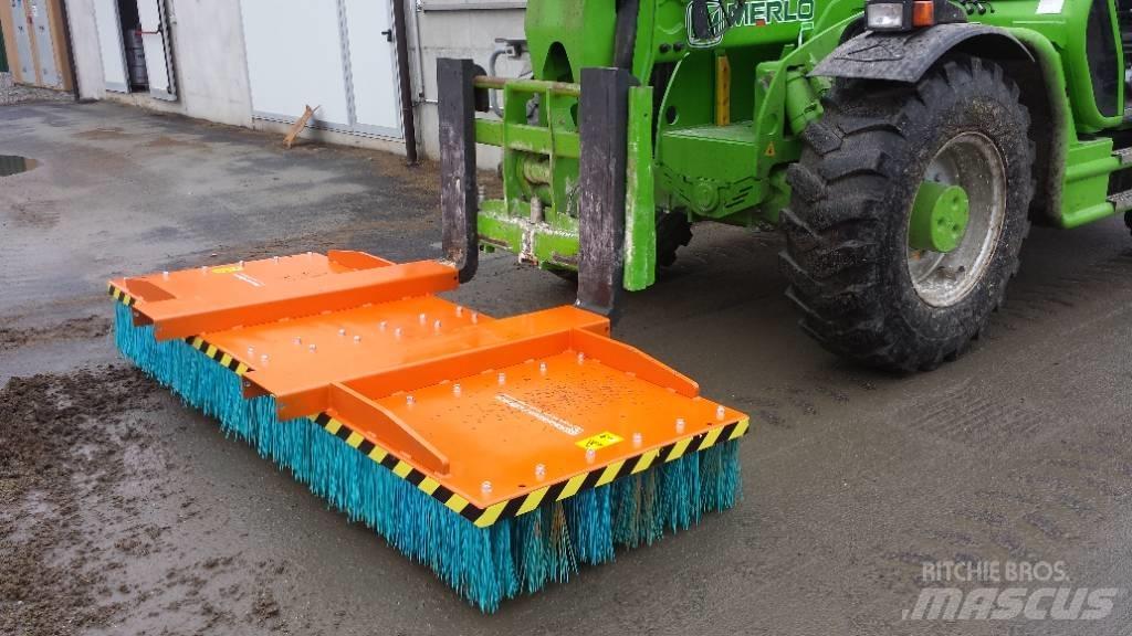 M3 Broom Sweeper SI 路面清掃機