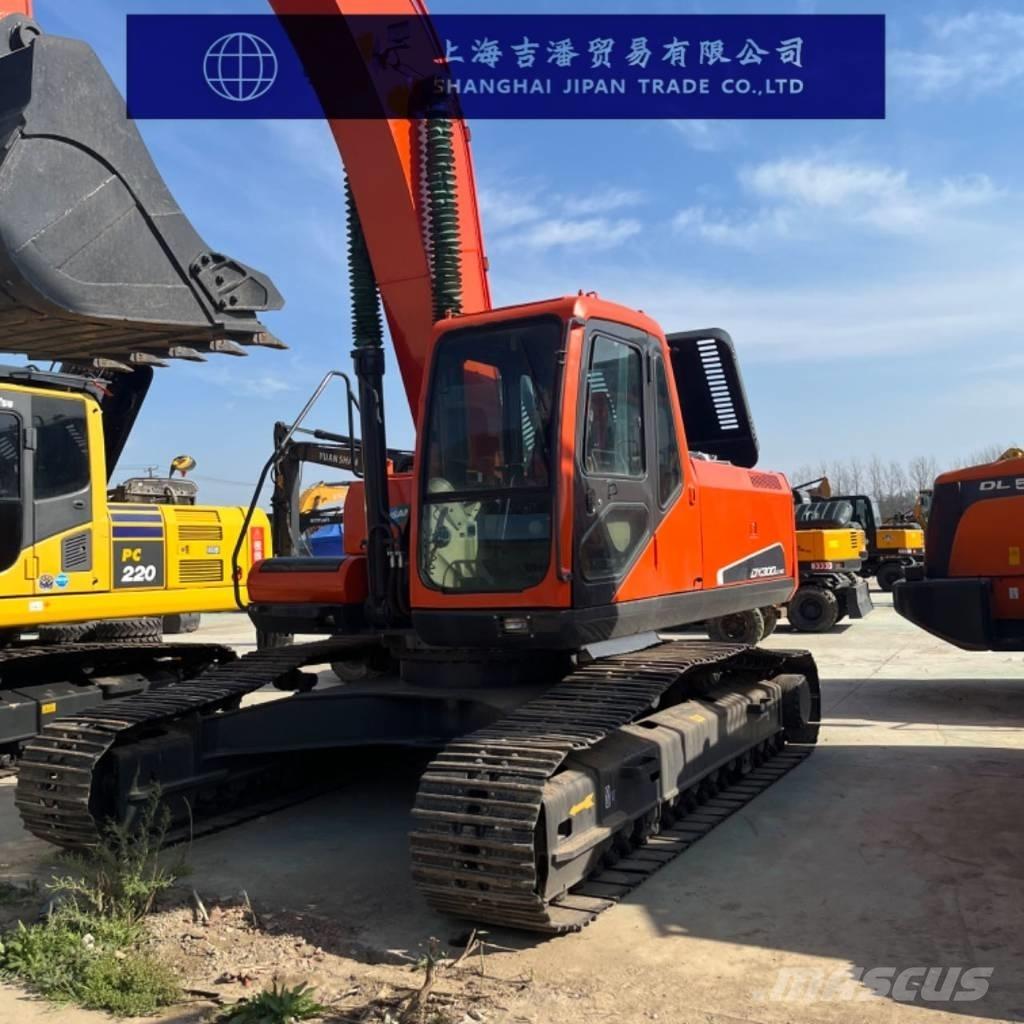 Doosan DX 300 大型油圧ショベル12t以上（パワーショベル・ユンボ）