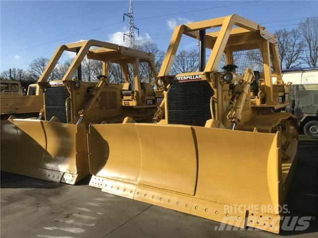 CAT D 7 G ブルドーザー