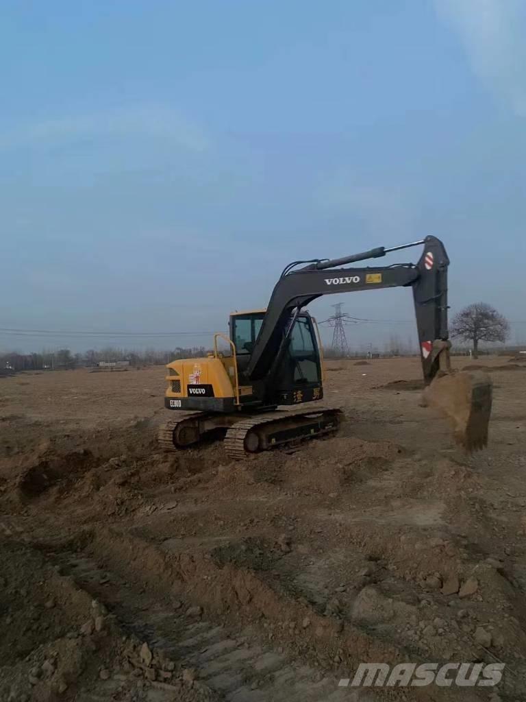 Volvo EC80D 中型油圧ショベル 7ｔ-12ｔ（ユンボ・パワーショベル・バックホー）