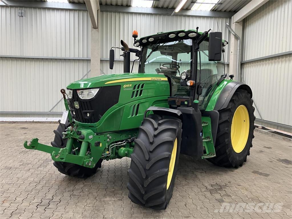 John Deere 6145R トラクター