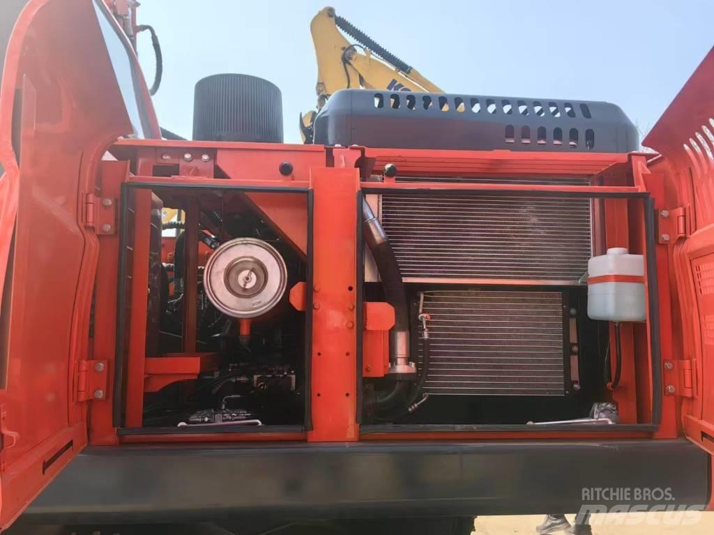 Doosan DX225LC-9C 大型油圧ショベル12t以上（パワーショベル・ユンボ）