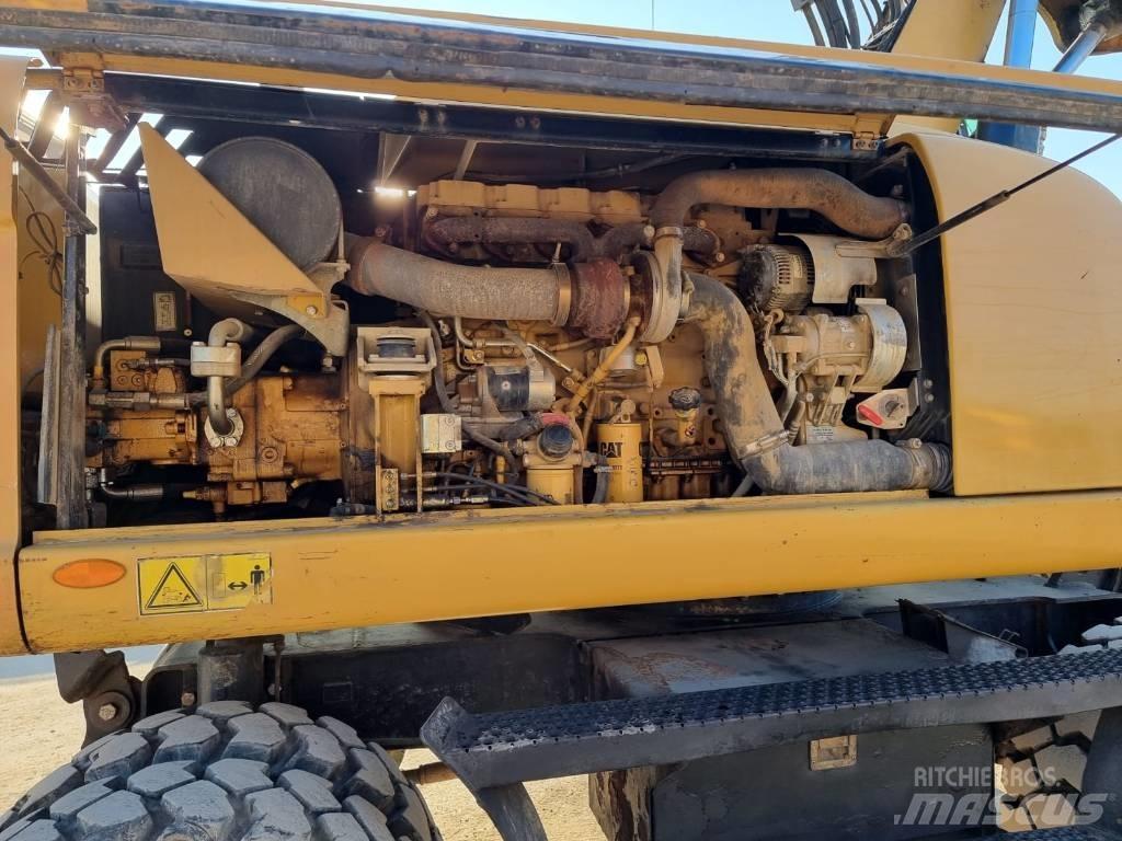 CAT M 316 D II ホイール式油圧ショベル（パワーショベル・ユンボ・バックホー）