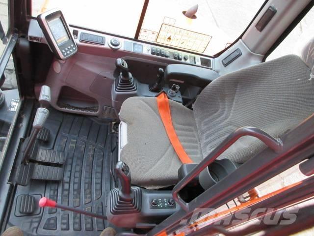 Doosan DX 63-3 ミニ油圧ショベル 7t以下（ミニユンボ・ミニディガー）