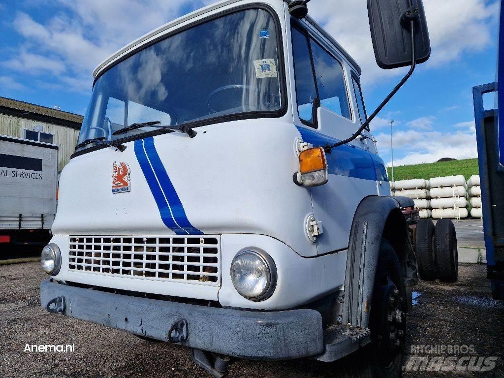 Bedford TK 1020 中古トラクターヘッド | トレーラーヘッド