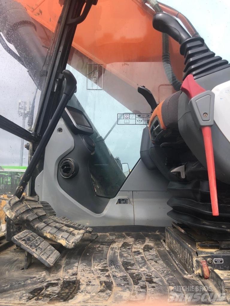 Doosan DX380LC-5 大型油圧ショベル12t以上（パワーショベル・ユンボ）