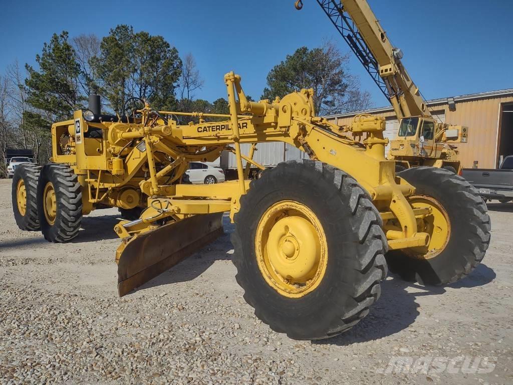 CAT 120 モーターグレーダー